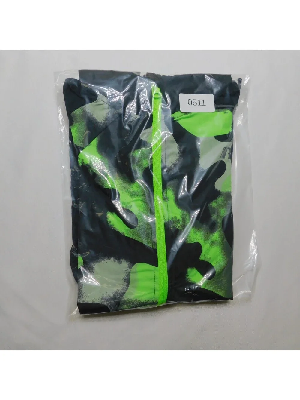 Russell Boys XXL 18 Windbreaker Jacket Camo Lime Green Black Hooded Full Zip Mes